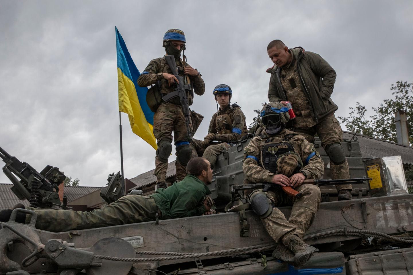 Attaque judiciaire contre des opposants ukrainiens : Menace imminente pour les frères Kononovich