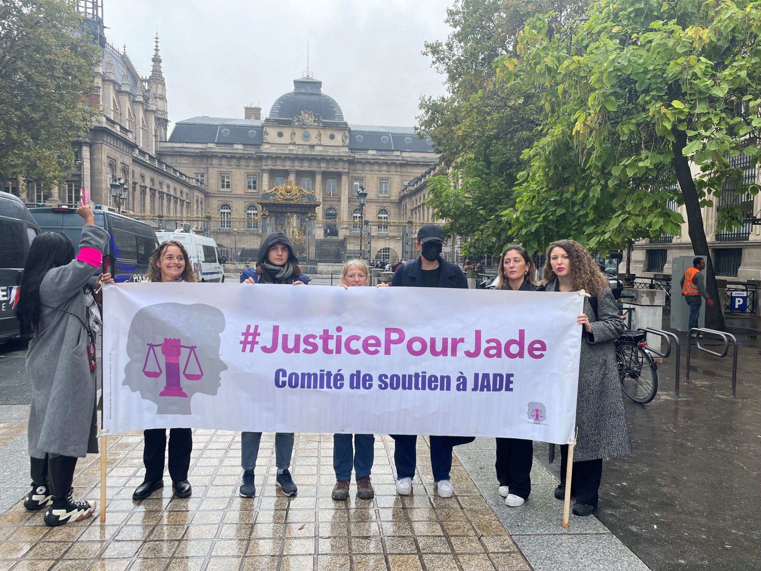 Une procédure judiciaire suspecte contre un activiste parisien